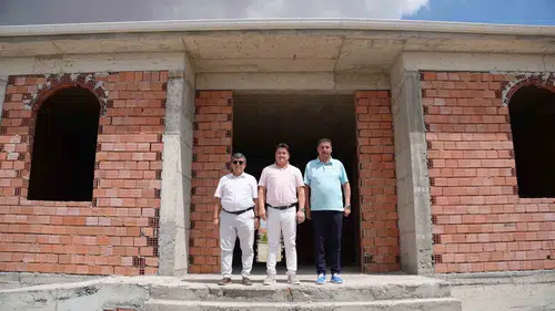 Bolvadin’de sağlık yatırımı hız kazandı: 5 mahalleye şifa kapısı açılıyor