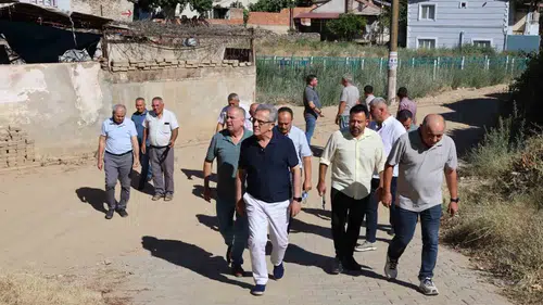 Nazilli’de saha mesaisi: Başkan Tetik’ten kırsal mahallelere hizmet sözü