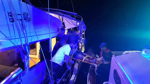 Marmaris açıklarında acil durum: Yatta yaralanan kişi için zamanla yarışıldı