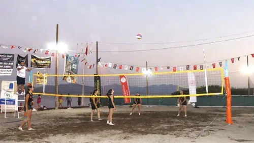 Kum Sahalarda Zafer Coşkusu: Köyceğiz’de Plaj Voleybolu Şöleni Başlıyor