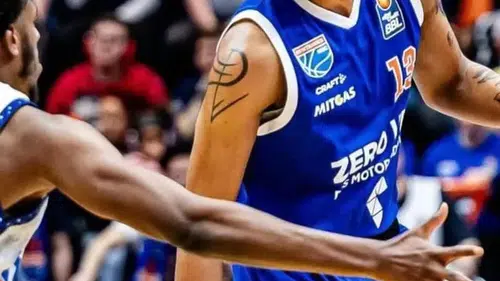 Denizli'nin yeni skoreri Avrupa'dan geldi: Jhonathan Dunn imzayı attı