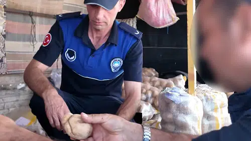 Sandıklı’da patates oyununa zabıta engeli: Hem bozuk çıktı hem eksik tartıldı