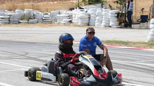 Uşak’ta motor sesleri zirveye çıktı: Karting heyecanı nefes kesti