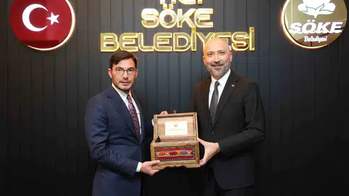 Efsane valinin izinde buluştular: Genç başkanlardan Söke’de anlamlı zirve