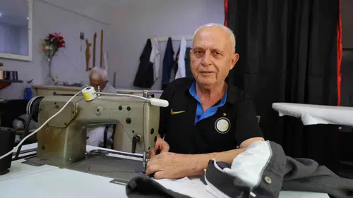 Emeklilik hayali kabusa dönünce 70 yaşında tezgahın başına geçti