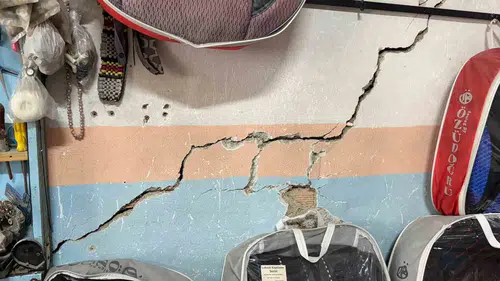 Bolvadin Sanayi Sitesi'nde korkutan tablo: Dükkanlar yerle bir olma tehlikesiyle karşı karşıya
