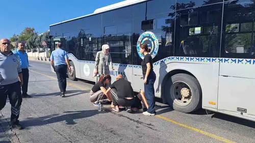 Menteşe'de trafik kazası: Hastane yolunda motosiklet yayaya çarptı