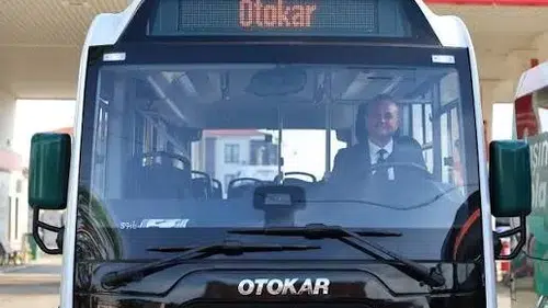 Çivril’de ulaşım devrimi: Belediye otobüsleri seferlerine başladı