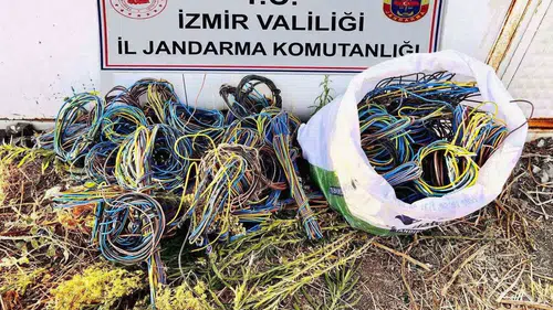 İnşaat alanında suçüstü yakalandılar: 700 bin liralık vurgun ortaya çıktı
