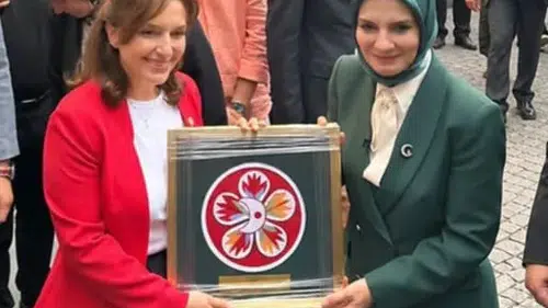 Asırlık makineden çıkan sanat: Kızılay’ın köklü mirası Buldan bezinde hayat buldu
