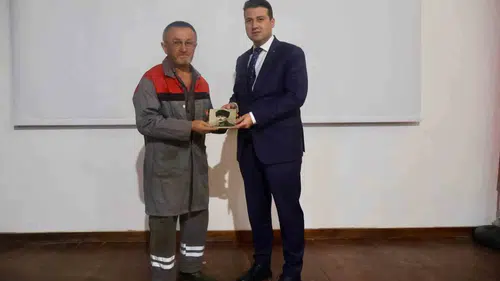 Yarım asrı deviren ustalığa büyük onur: Çivril’in Ahisi o oldu