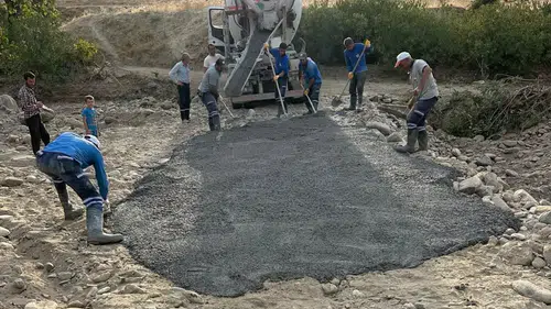 Babadağ'da ulaşım seferberliği: Yollar daha güvenli hale getiriliyor