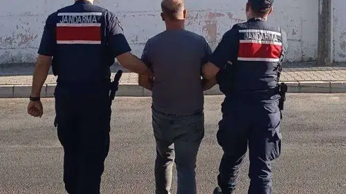 Nazilli sokaklarında jandarma engeli: 28 yıllık hapis cezası olan firari yakayı ele verdi