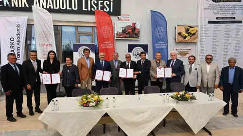 Denizli’de tarımın geleceği genç ellerde şekilleniyor: Yeni iş birliği dönemi başladı