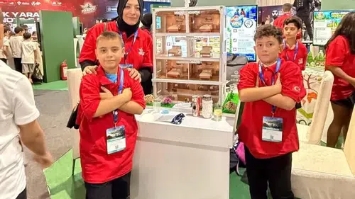 Minik mucitlerden büyük başarı: Yangınlara karşı dumanı dize getiren proje finalde
