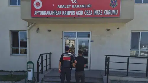 Afyonkarahisar'da jandarmadan kaçamadılar: 35 gözaltı
