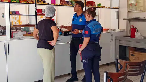 Efeler’de okul kantinlerinde hijyen alarmı: Zabıtadan sıkı denetim