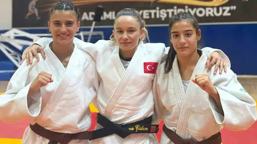 Manisalı judocular Çanakkale’de zirveye kuruldu