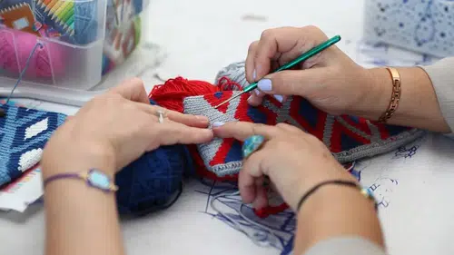 Merkezefendi'de yeteneklerinizi keşfetme zamanı: 12 farklı branşta eğitim kapıları açıldı