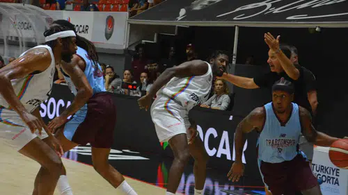 Ege Cup’ta Petkimspor rüzgarı: Trabzonspor’u farklı geçti