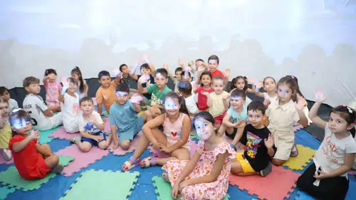 Yunusemre’de 30 Ağustos coşkusu: Çocuklar uzayın sınırlarını aştı