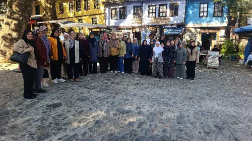 Sarıgöllü kadınlar Bursa’nın tarihi rotasında: Başkan Dutlulu’ya teşekkür mesajı