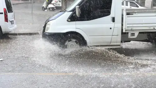 Aydınlılar dikkat: Meteorolojiden iki günlük yağış uyarısı geldi