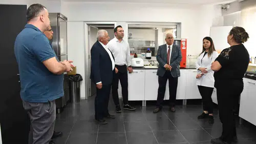 Aydın’ın tarım üssünde kritik denetim: Başmüfettiş Şahin laboratuvarı mercek altına aldı