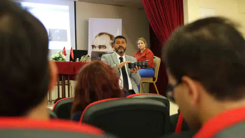 Aydınlı gençler medya dünyasının anahtarını eline aldı: Geleceğin habercileri yetişiyor