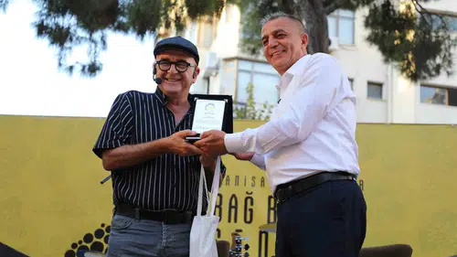 Manisa’nın bereketli toprakları dünya vitrinine çıkıyor: Bağ Bozumu Şenliği’nde vizyon değişimi