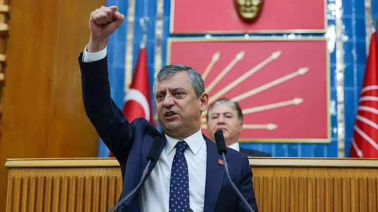 Yeni Parti'nin kuruluşu dünya basınında hangi başlıklarla yankılandı