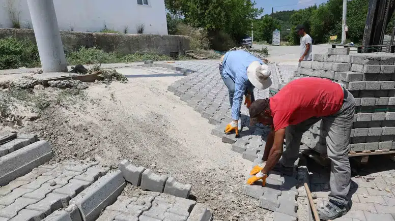 Şehzadeler’de ulaşım seferberliği: 20 bin metrekarelik yenileme başlıyor