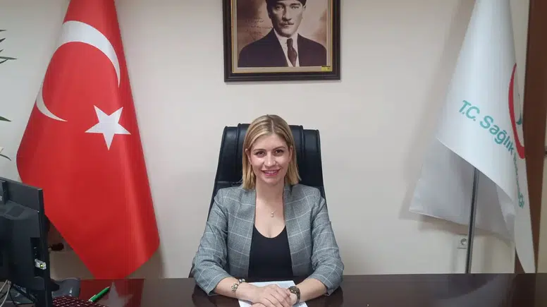 Salihli Devlet Hastanesi’nde bayrak değişimi: Yeni dönem başladı