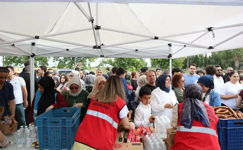 Menemen Belediyesi, YKS'de de öğrenci ve velilerin yanında