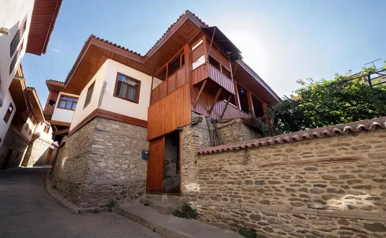 İzmir’de kültürel mirası yaşatanlar ödüllendirilecek