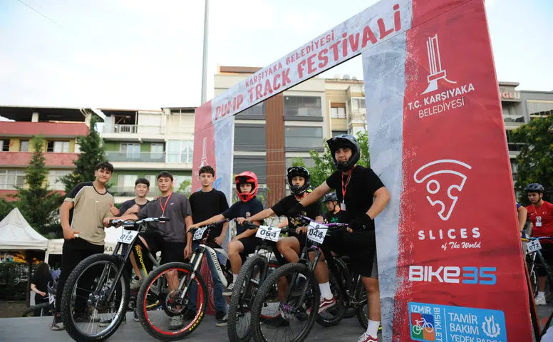 Karşıyaka Belediyesi’nden Türkiye’de bir ilk: Heyecan dolu pump track gece yarışı!