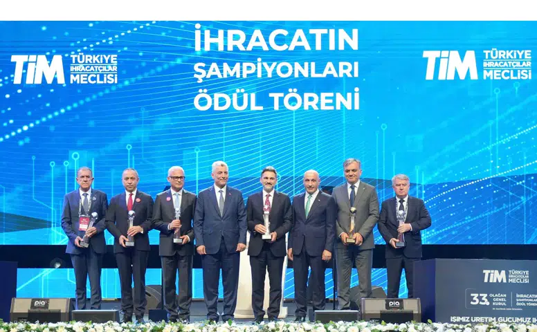 Ege İhracatçılar Zirvede: 11 Firma, 12 Ödül ile Gururlandırdı