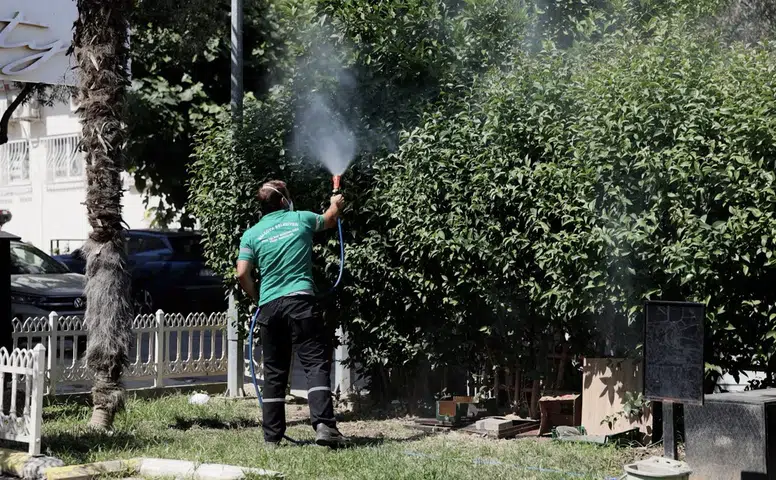 Balçova'da haşerelere karşı kapsamlı mücadele