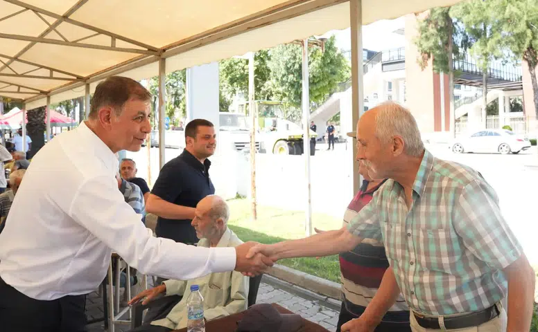 Başkan Tugay asfalt çalışmalarını yerinde inceledi