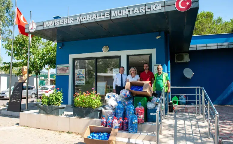 Muhtarlar, ‘Mavi Kapak’ kampanyasına 550 kilogramlık destekte bulundu!