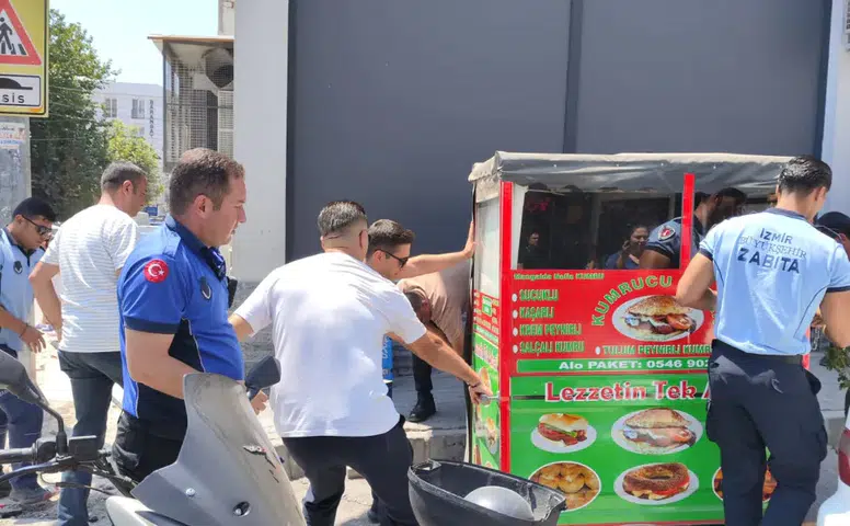 Bayraklı’da kamusal alan işgallerine ortak denetim