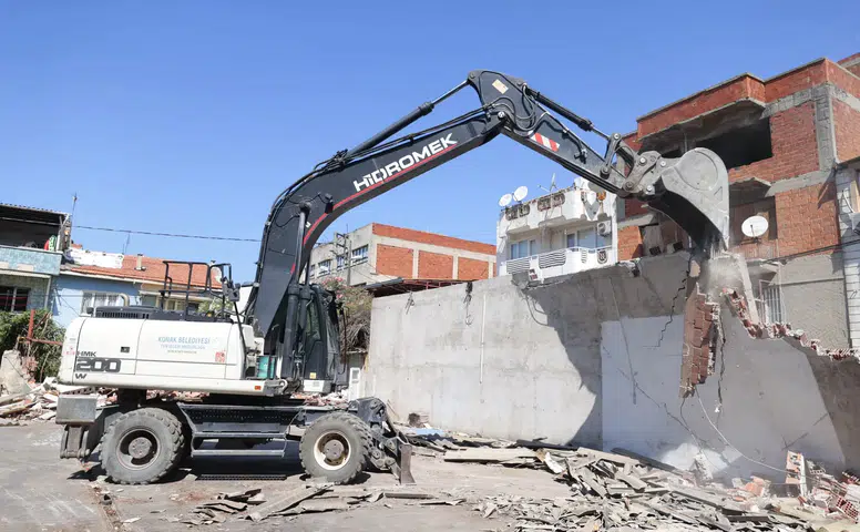 Konak Belediyesi’nden kaçak yapılaşmaya sıfır tolerans