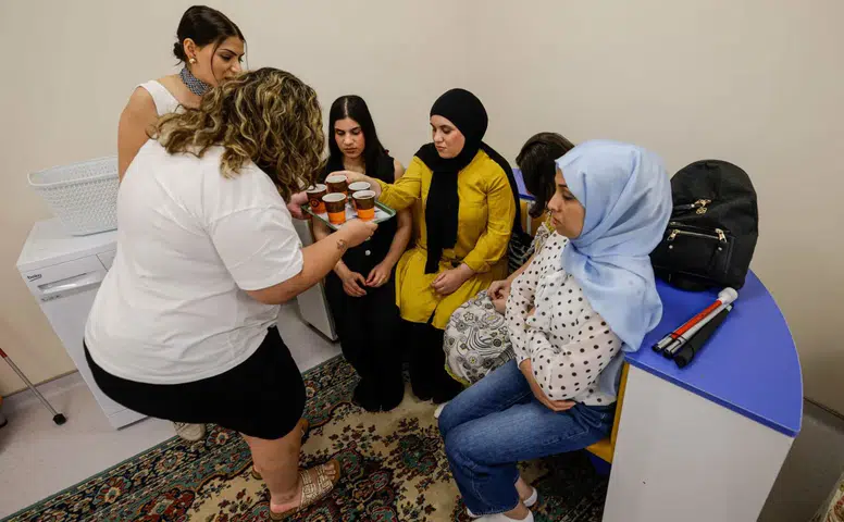 İzmir'de engellilere bağımsız yaşam için günlük beceriler öğreten yeni program başladı