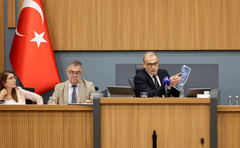 Uzundere iddialarına karşı hukuki açıklama... “Belediyemizin kaybettiği kira davası yok”