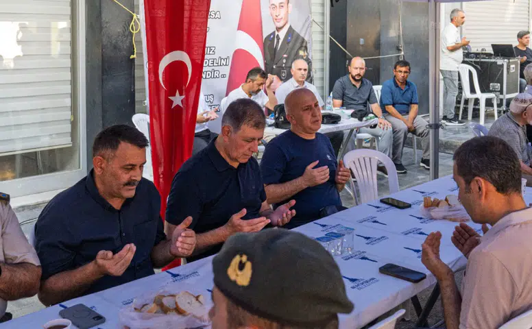 Şehit Astsubay Batuhan Şimşek, yıl dönümünde Baba evinde dualarla anıldı