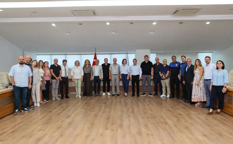Karabağlar’ın her yıl 80 milyon lirası sahipsiz atıklara gidiyor
