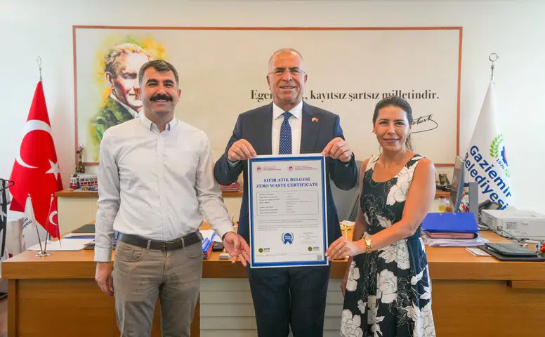 Gaziemir Belediyesi’nin çevreci çalışmalarına Sıfır Atık Belgesi