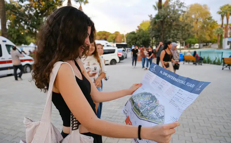Tugay: İzmir'in fuarlarla bağı her zaman güçlü olacak