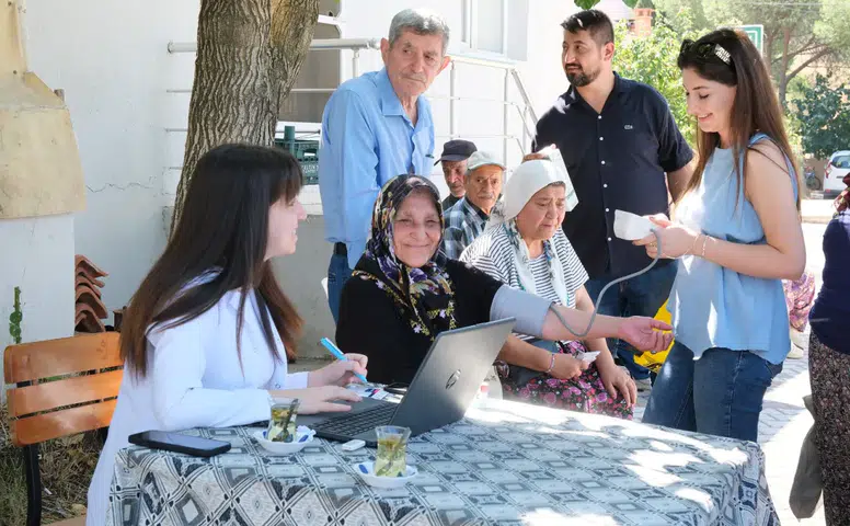 Pehlivan “Hemşehrilerimizin gözü kulağı olmaya devam edeceğiz”