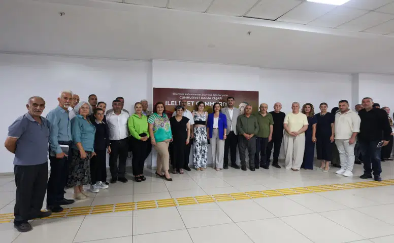 Karabağlar Belediye Meclisi'nde komisyonlar yeniden şekillendi